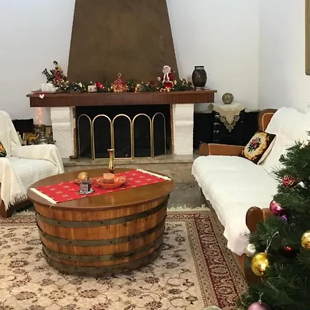 Combi House Дом отдыха *