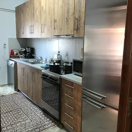 Дом отдыха Combi House Трикала