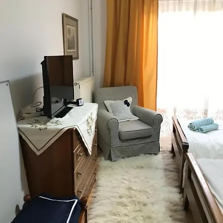 Дом отдыха Combi House *